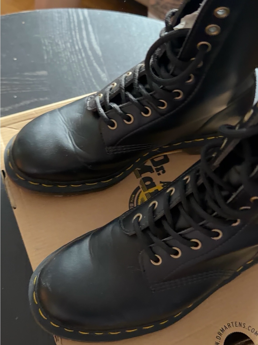 Dr. Martens Vegan 1490 Felix Mid Calf Boots – Men’s Size 9/Women’s Size 10 - Picture 2 of 10